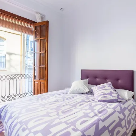 Guest house Banana Gay House - Only Men
