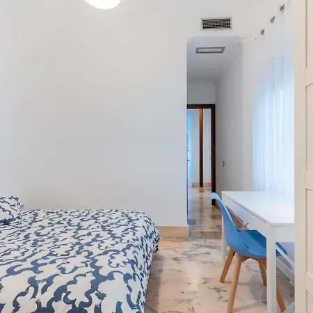 Guest house Banana Gay House - Only Men Seville