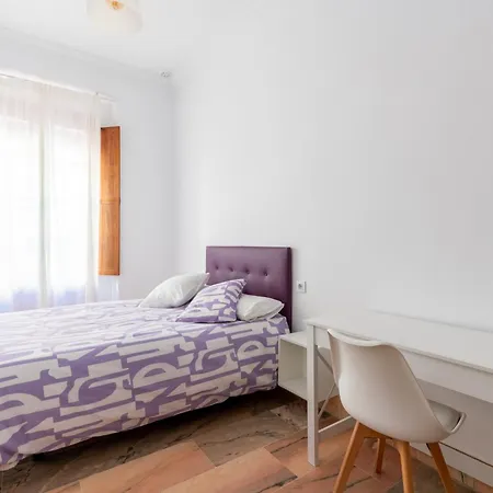 Banana Gay House - Only Men Seville