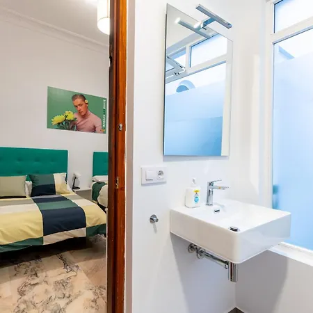Banana Gay House - Only Men * Seville